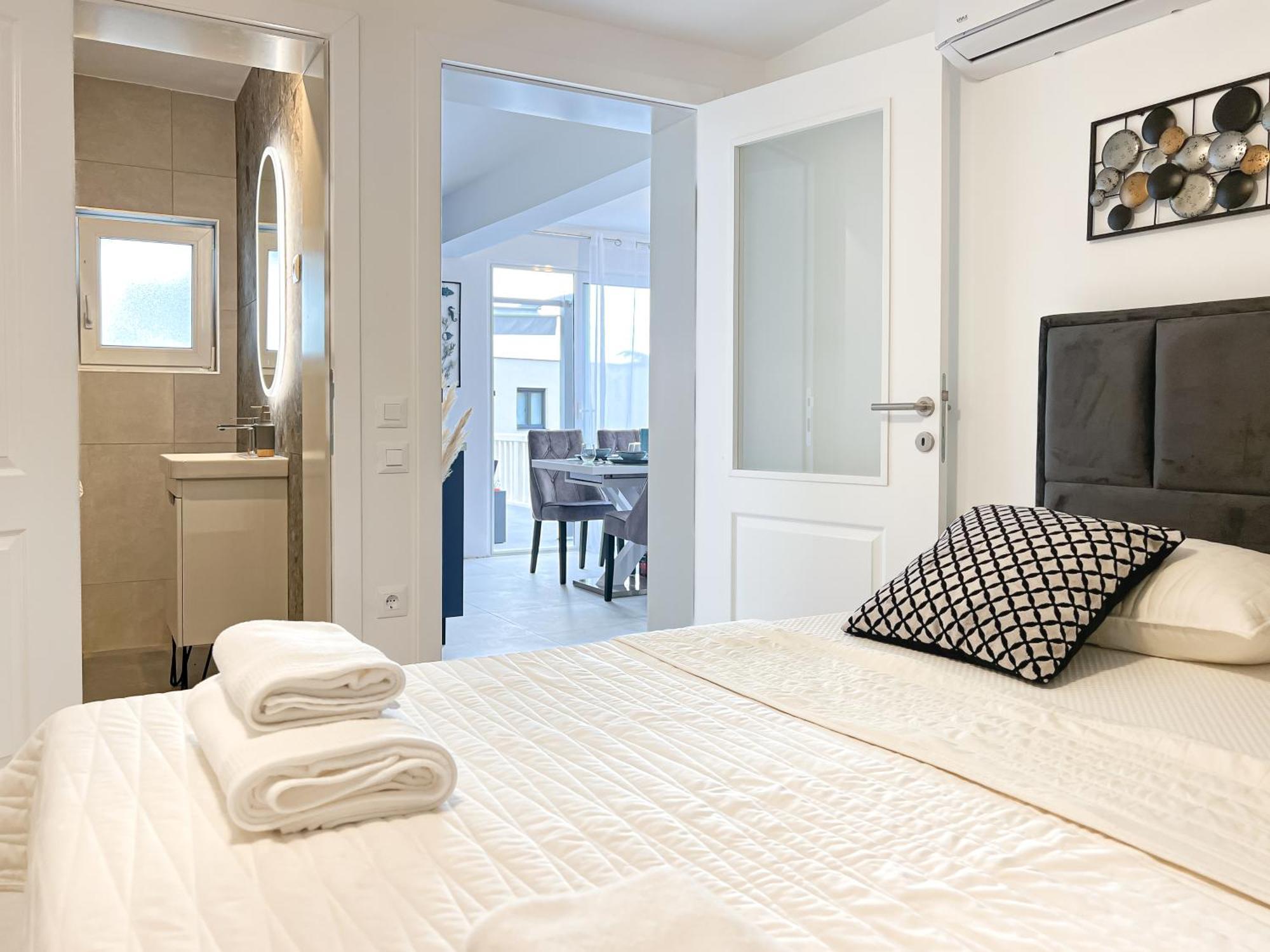 Apartments Larus Baška Voda Extérieur photo